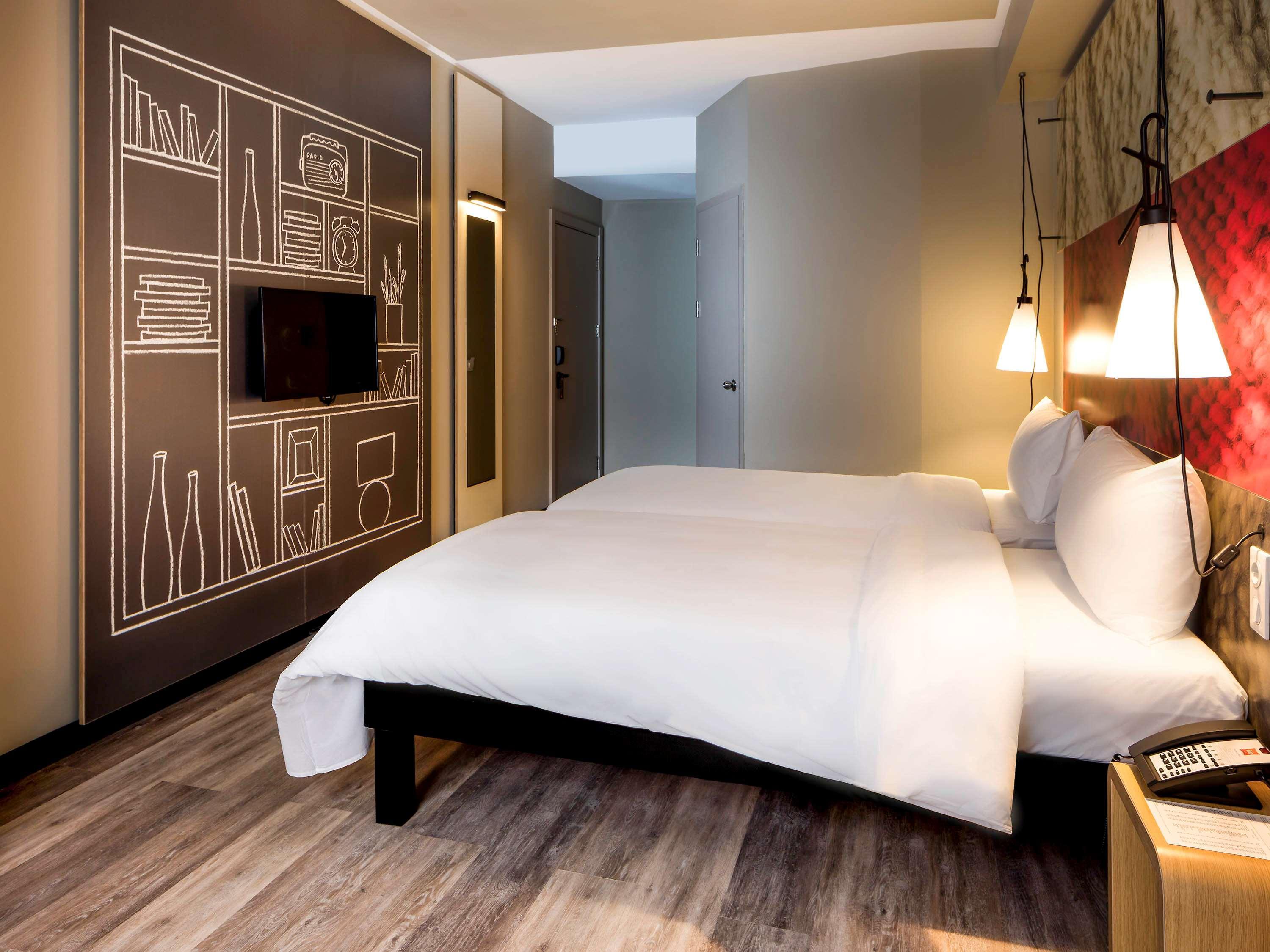 Hotel Ibis Istanbul West Exterior foto